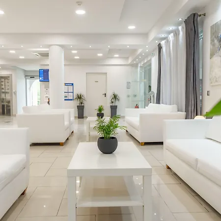 מלון דירות Zante Atlantis 4*