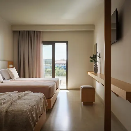 Ξενοδοχείο με διαμερίσματα Zante Atlantis 4*